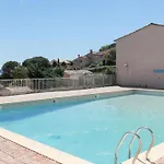 Les Bastides De Guerrevieille * 圣马克西姆