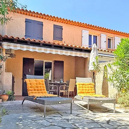 Tatil Evi Les Bastides De Guerrevieille *